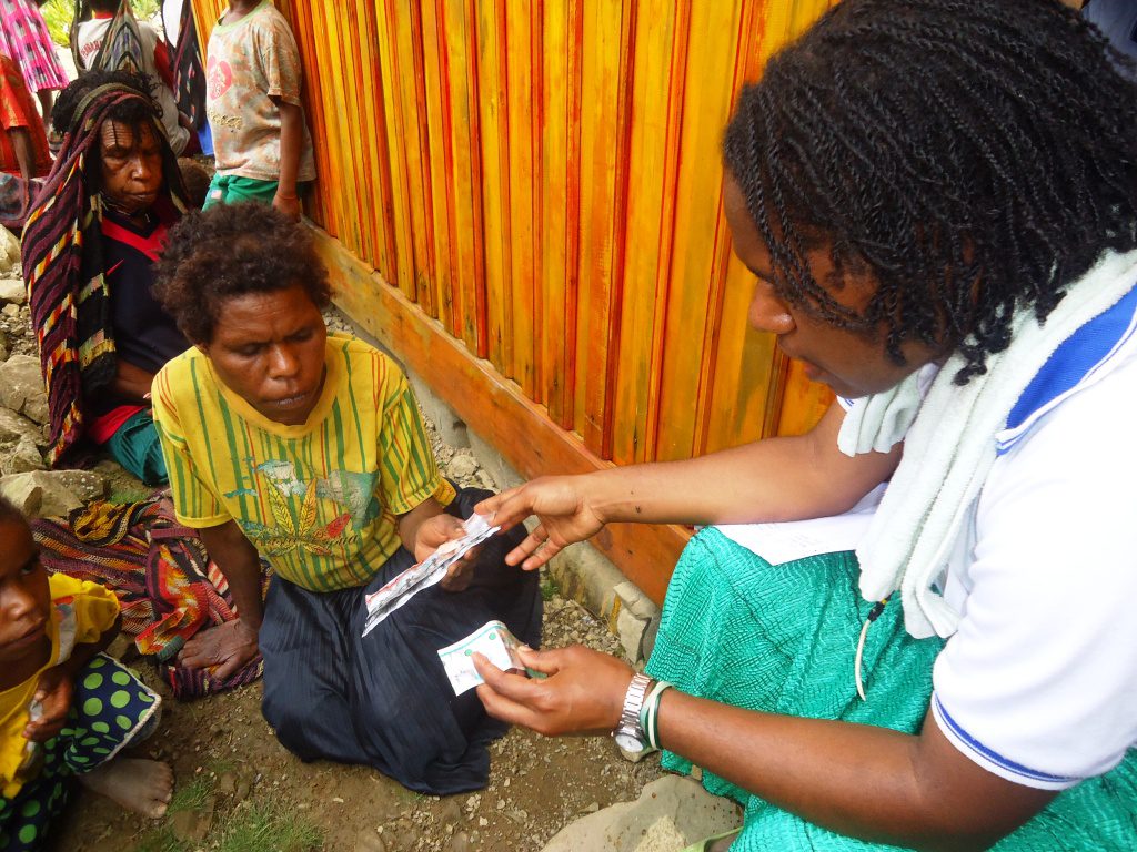Urgensi Rekrutmen Tenaga Kesehatan Bergerak di Seluruh Kabupaten di Papua