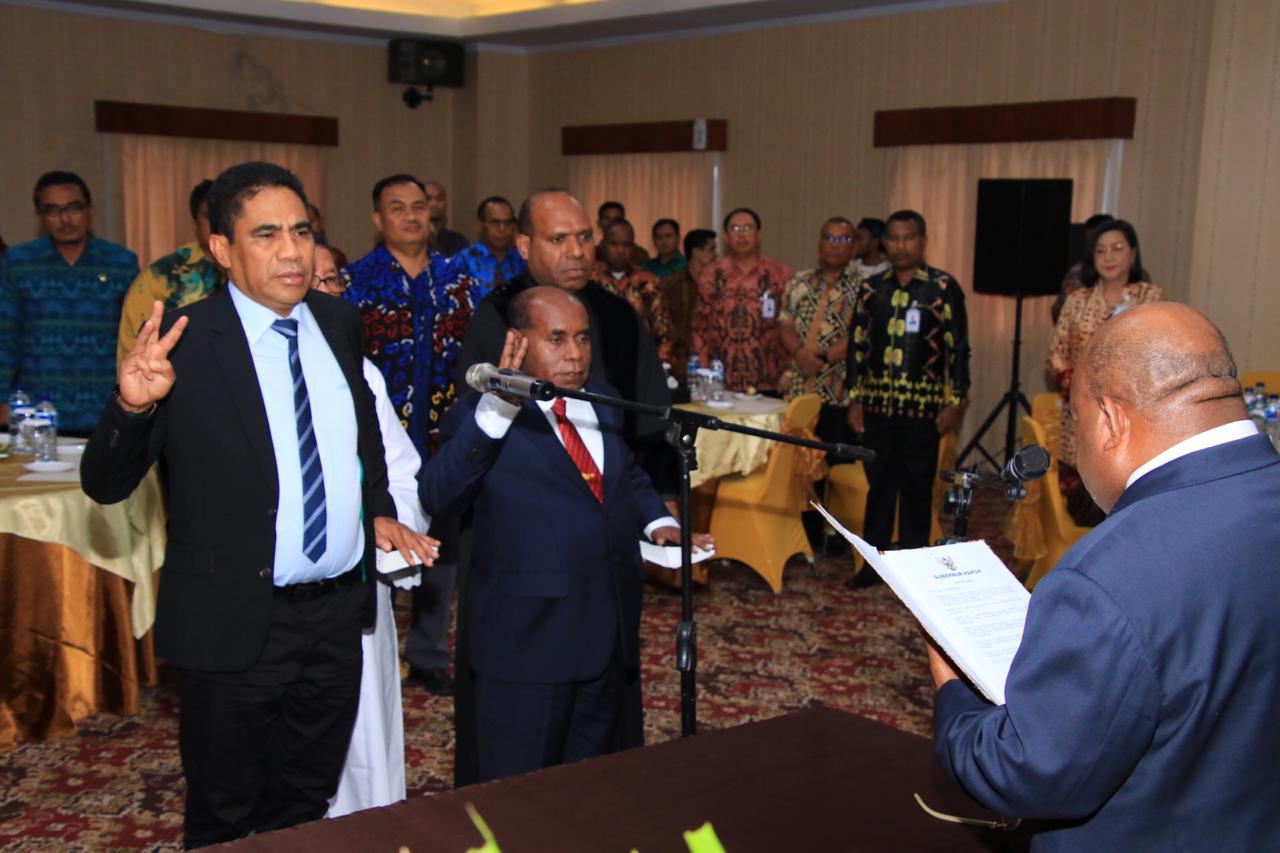 Hery Dosinaen Resmi Jadi Komisaris Utama Bank Papua