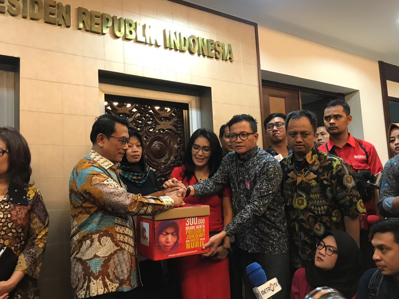 Terima Permohonan Amnesti, Kepala Staf Kepresidenan Moeldoko: Presiden Jokowi Sejak Awal Dukung Upaya Hukum Baiq Nuril