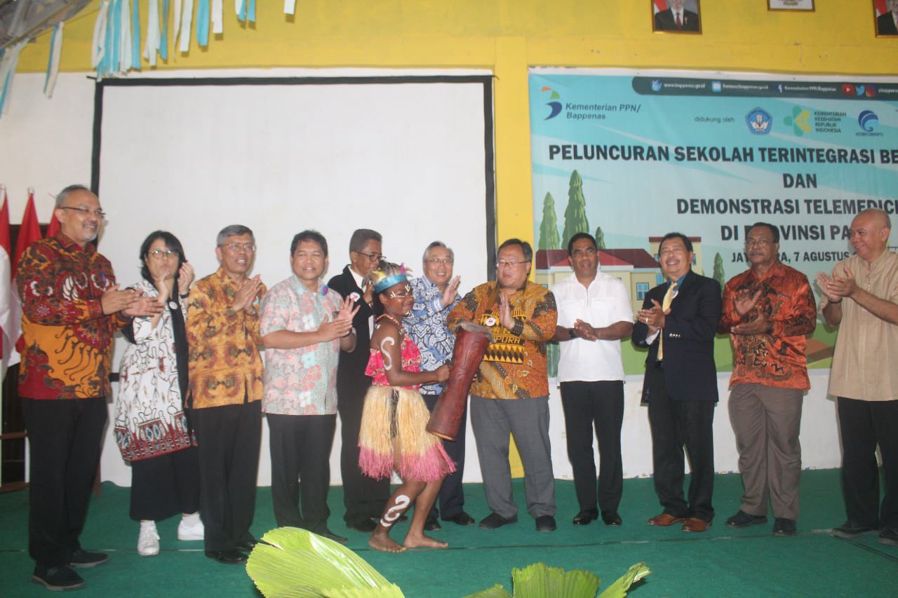 Sekolah Terintegrasi Berpola Asrama Diluncurkan di Papua
