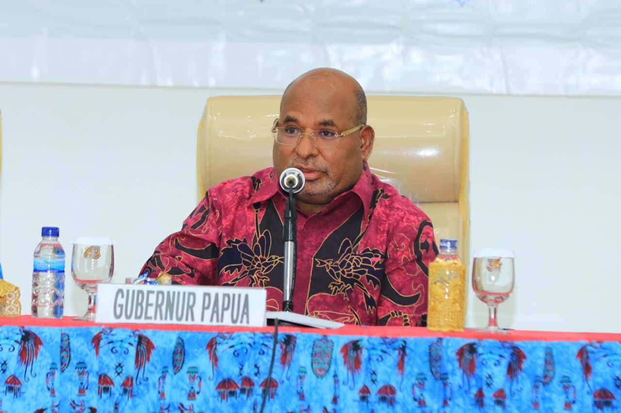 Gubernur Minta KPU Papua Rekrut Penyelenggara Pemilu Profesional di Tingkat Distrik
