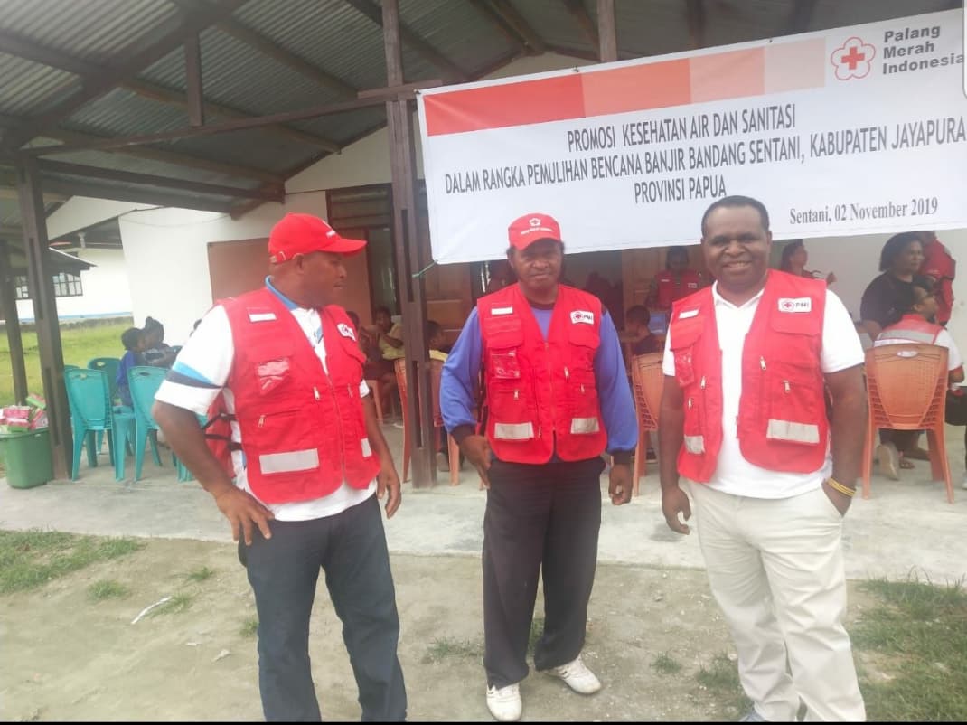 PMI Papua Gelar Water dan Sanitation untuk Pemulihan Korban Banjir Sentani 