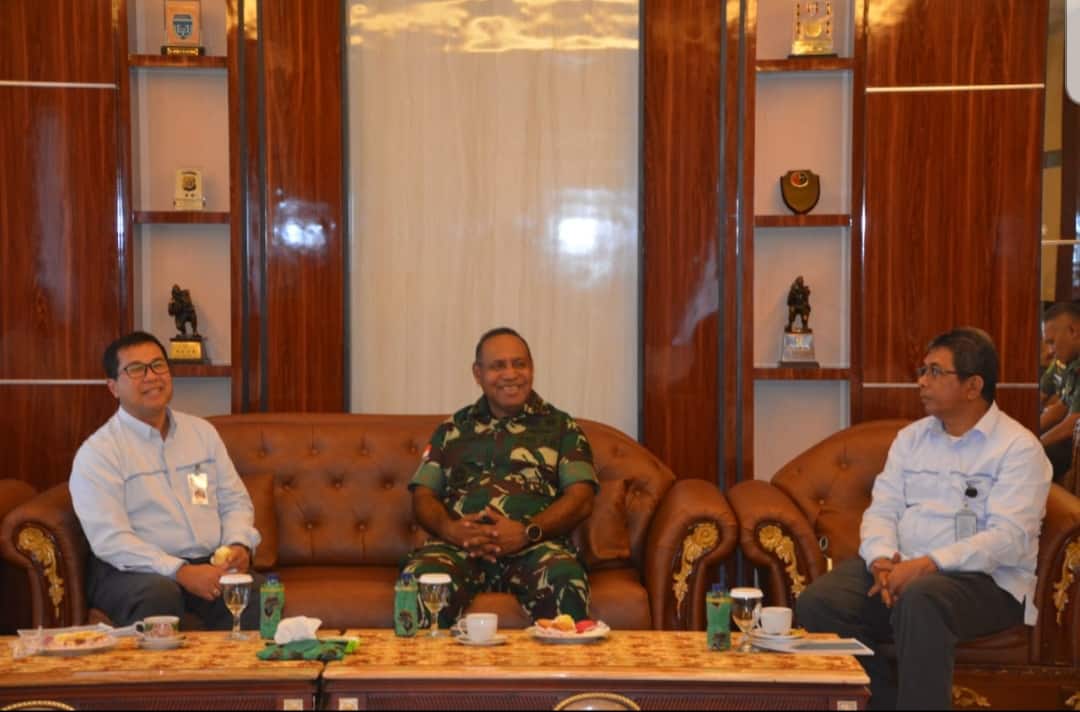 Pangdam Cenderawasih dan GM PLN Papua Bertemu Bahas Pengamanan Khusus Gardu Induk
