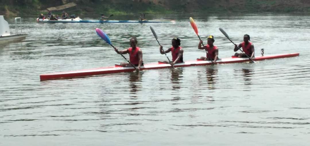 Tim Dayung Papua Nomor Kayak Putri Raih Medali Emas di Popnas 2019