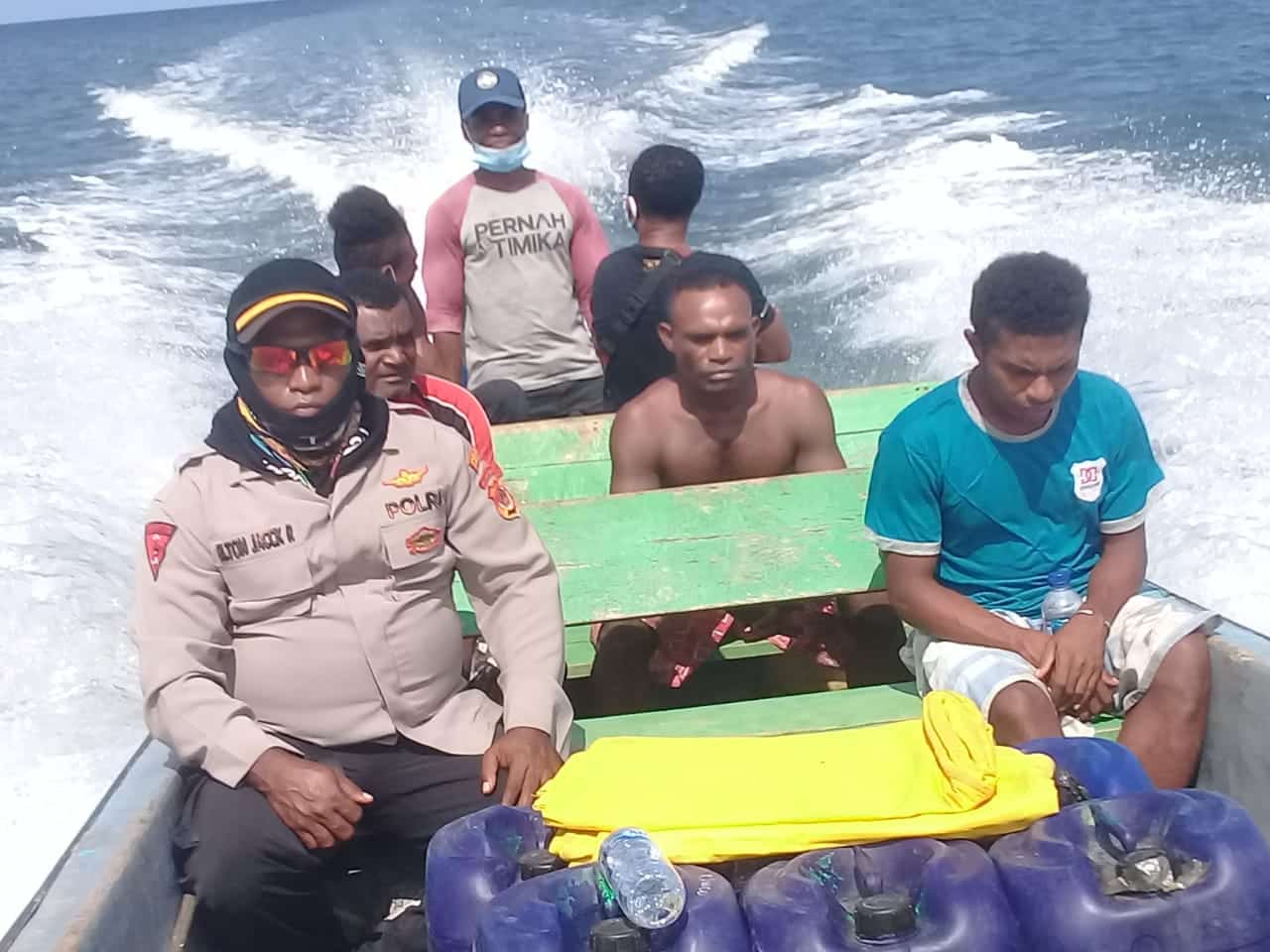 Speedboat Tujuan Serui-Mamra Tenggelam, 5 Warga Belum Ditemukan