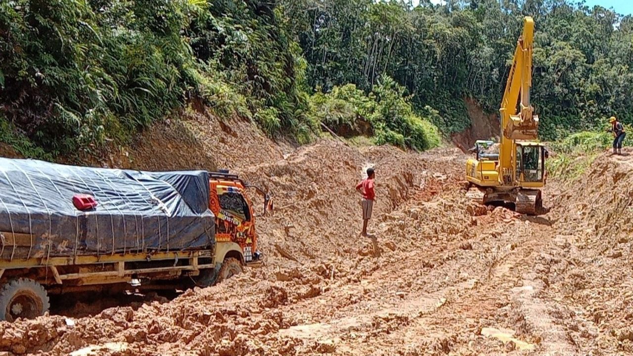 Cegah Rusaknya Jalan Trans Jayapura-Wamena, Bupati Yalimo Dorong Kementerian Perhubungan Segera Bangun Jembatan Timbang di Benawa