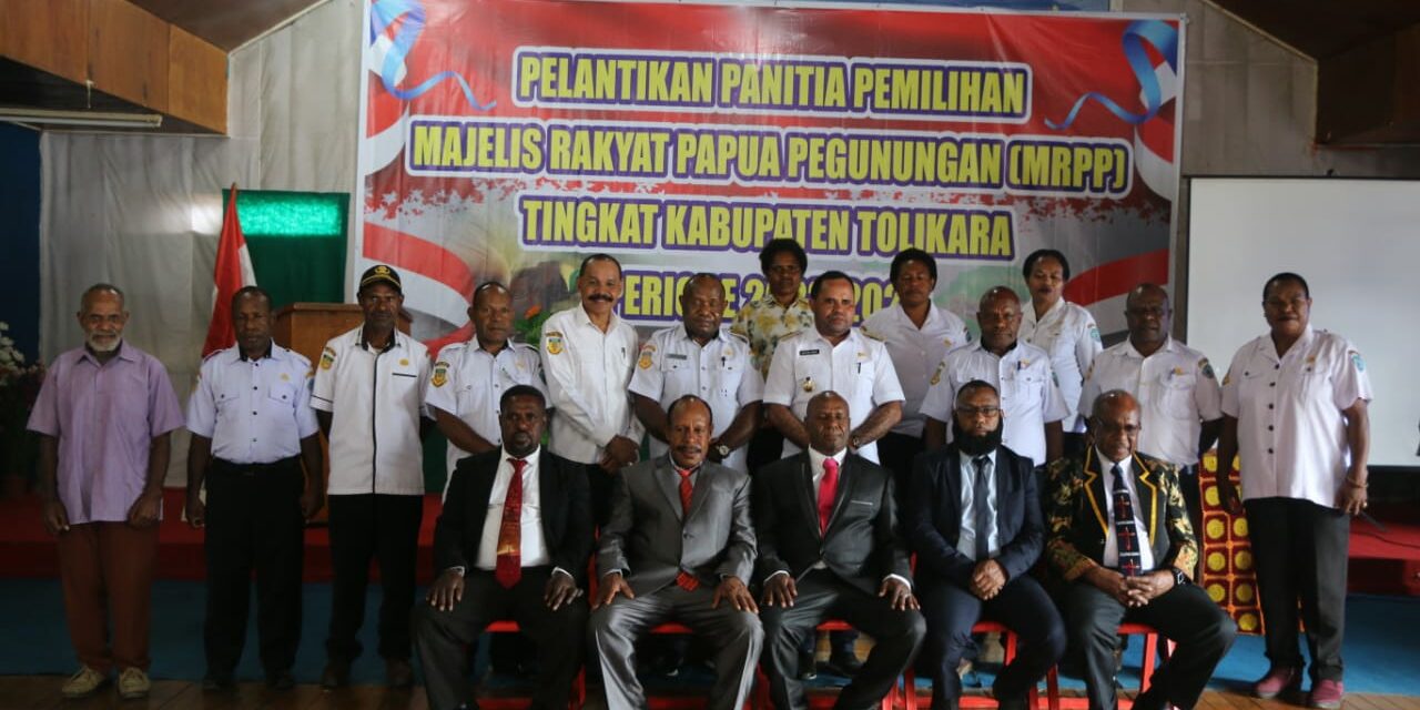 Ini Pesan Penjabat Bupati Tolikara Saat Lantik Panwas dan Panitia Pemilihan Anggota MRP Papua Pegunungan