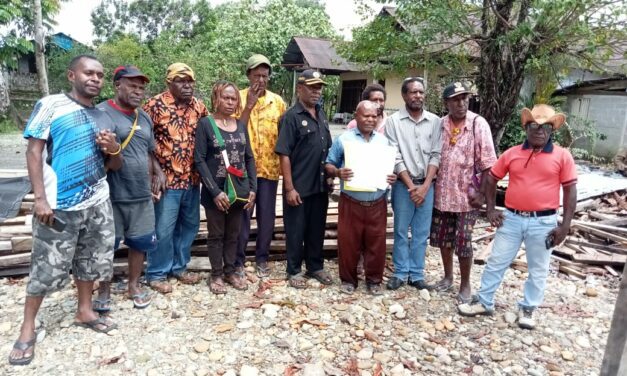 Surati Presiden Jokowi, Sejumlah Tokoh Minta Penjabat Bupati Mimika Harus Orang Asli Papua