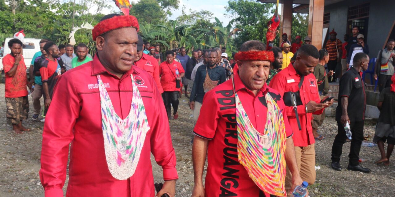 Disambut Ribuan Massa PDIP, Spei Yan Bidana: “Ini Modal Kemenangan Kita Menuju 14 Februari”