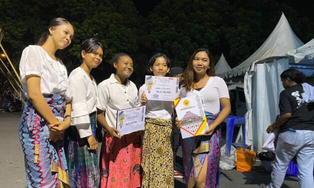 Dua Kelompok Program Wirausaha Merdeka Uncen Juara Eco Fest 2023   
