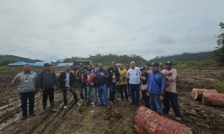 Bupati Spei Warning Kontraktor Harus Selesaikan Pembangunan Gedung Universitas Okmin Papua Rampung Tepat Waktu