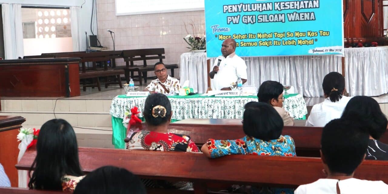 Doktor Aloysius Giyai: “Ibu-Ibu Adalah Kunci Utama Kesehatan Masyarakat Papua”