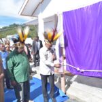 Penjabat Gubernur Velix Wanggai Resmikan Kantor Wilayah Bogo, 9 Honai dan Tugu Salib GIDI
