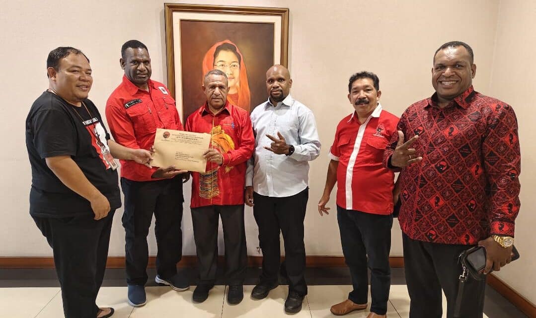Resmi Terima B1KWK Dari PDI Perjuangan, Spei-Arnold Minta Dukungan Rakyat Pegubin Lanjutkan Visi Pembangunan