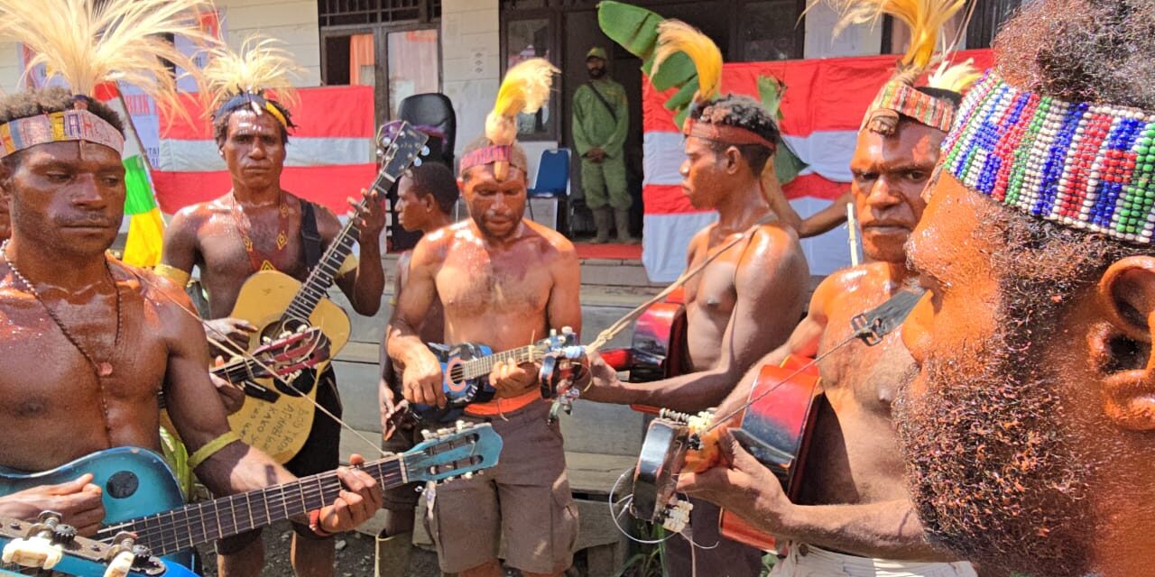 Bupati Spei: “Jadikan Musik Untuk Kembangkan Talenta dan Alat Diplomasi RI-PNG di Perbatasan”