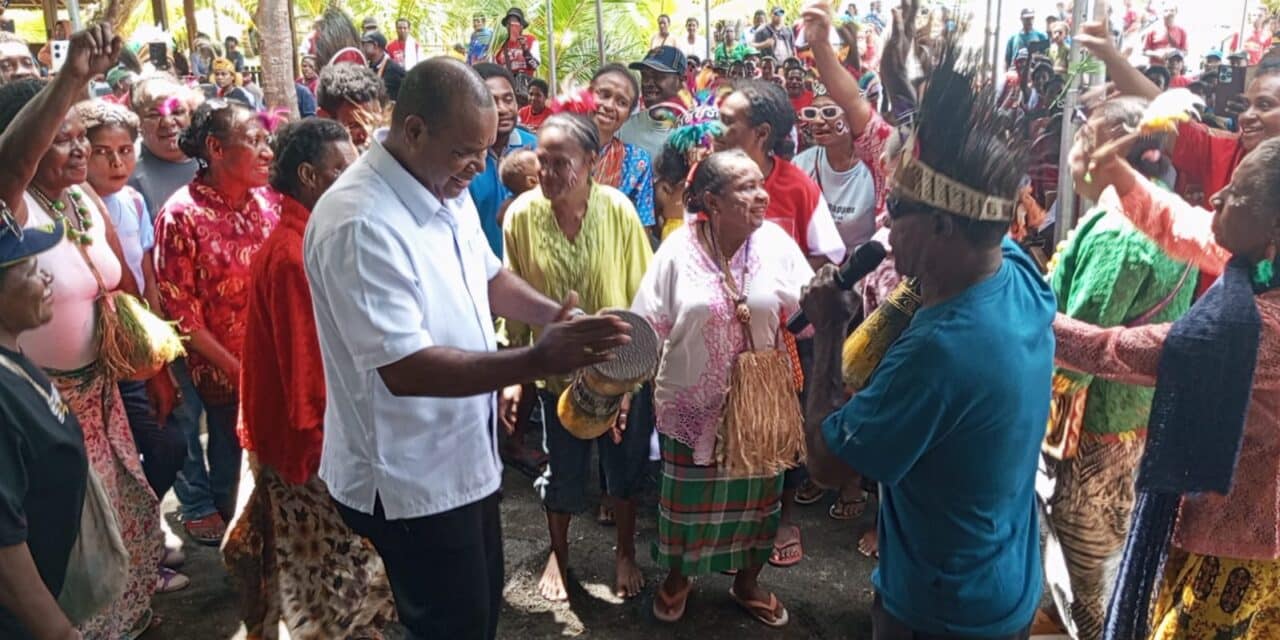 Masyarakat Saireri di Sarmi Bersatu Menangkan BTM-YB