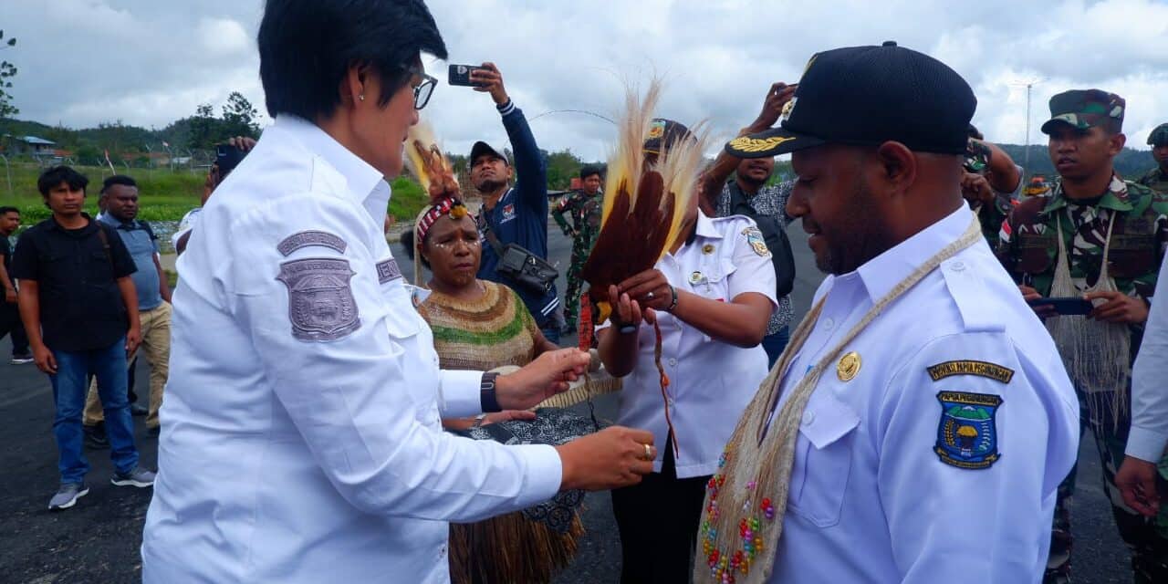 Hari Pertama Mulai Bertugas, Pjs. Bupati Pegubin Disambut Hangat Forkopimda dan Mahasiswa