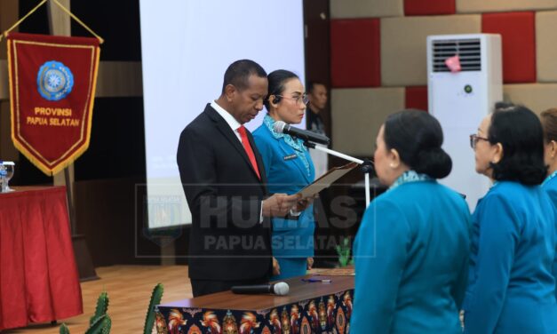 Gubernur Apolo Safanpo “PKK Papua Selatan Harus Berdayakan Orang Asli Papua”