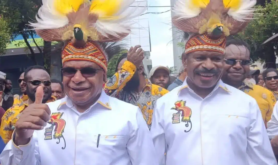 Lusa, Elvis Tabuni-Naftali Akawal Dilantik Sebagai Bupati dan Wabup Puncak