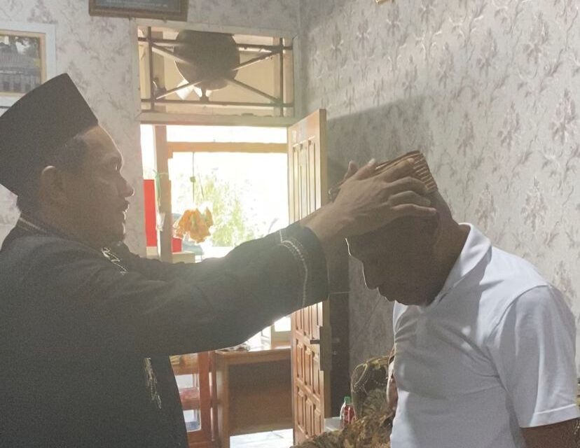 Kopiah Gus Dur untuk BTM: Sebuah Amanah untuk Menjaga Papua