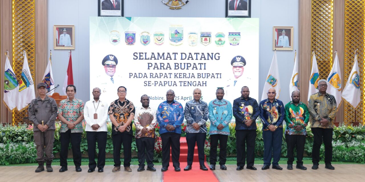 Gubernur Meki Nawipa: “Raker Bupati Momen Memetakan Persoalan Pembangunan dan Mencari Solusi Bersama”