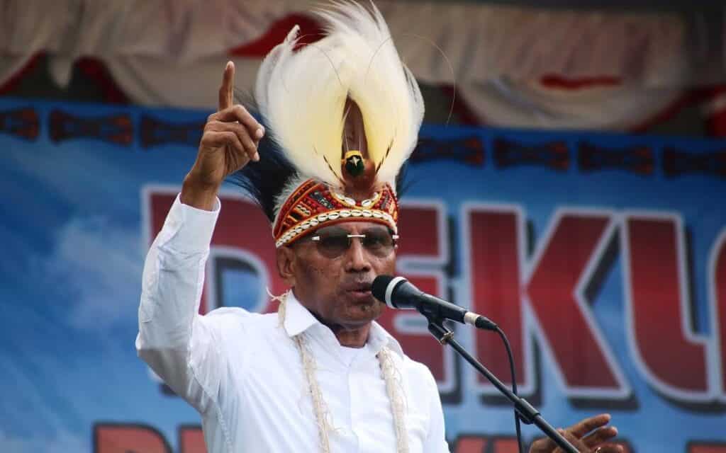 Hadiri Deklarasi Dukungan Masyarakat Sentani, BTM Beri “Proficiat” Pada Yunus Wonda Sebagai Bupati Terpilih