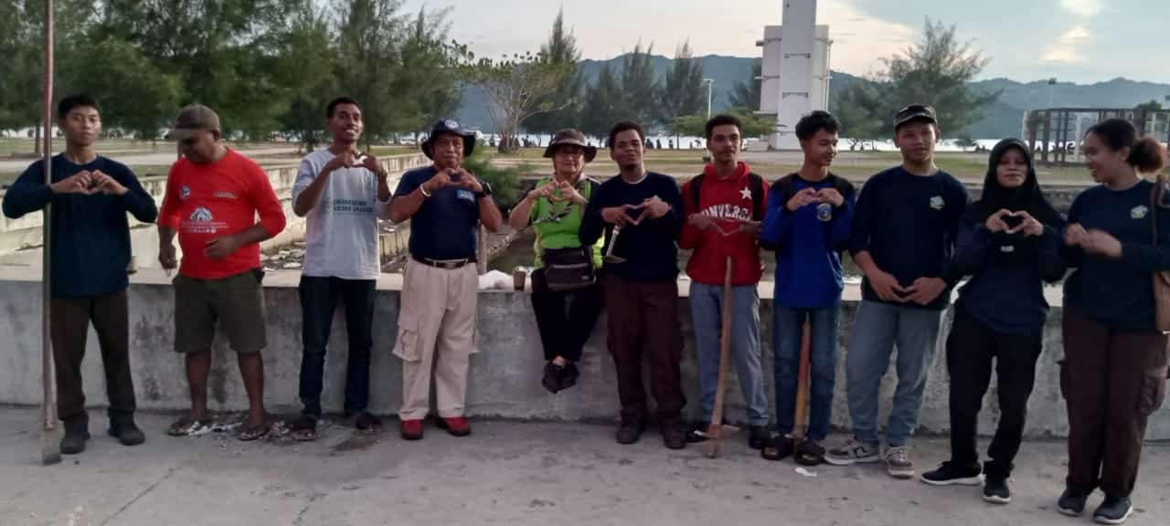 Dukung HUT PGI ke-75, Pramuka Papua Tanam 750 Pohon Cemara