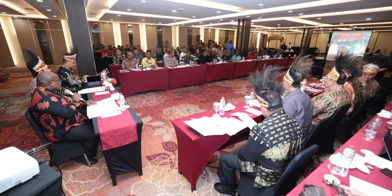 Komisi II DPR RI dan Dirjen Otda  Evaluasi DOB Papua Tengah, Ini Harapan Gubernur Meki Nawipa