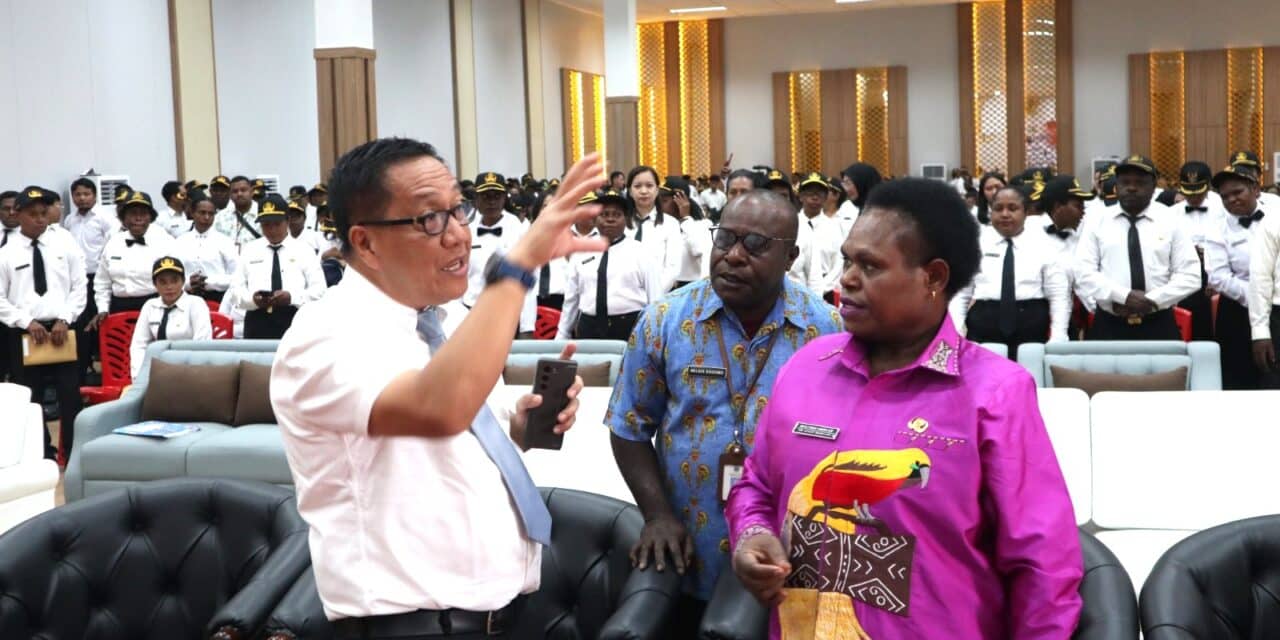 Kepala BKPSDM Papua Tengah: “CPNS Harus Budayakan Displin Waktu Sejak Awal Bekerja”