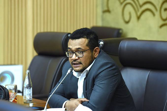 Legislator Papua Desak Pemerintah Cabut Izin Tambang Nikel di Raja Ampat