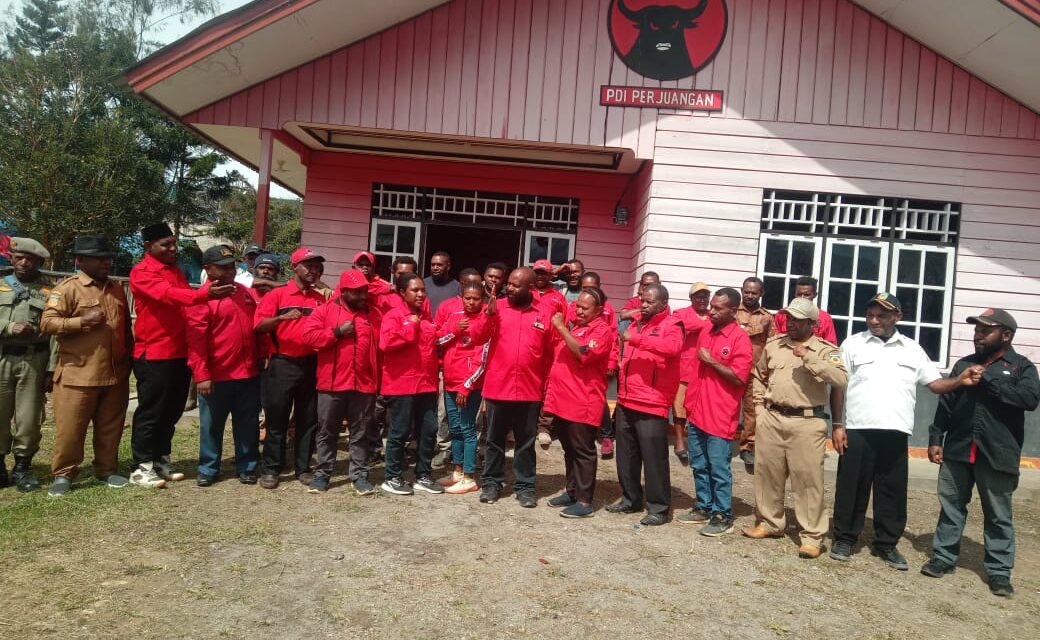 DPC PDIP Pegubin Gelar Upacara Peringatan Hari Lahirnya Pancasila Awali Giat di Bulan Bung Karno