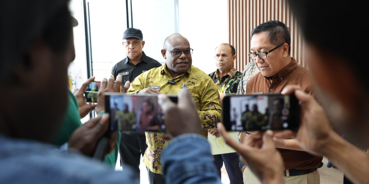 Pertumbuhan Ekonomi Papua Tengah Minus 25 Persen, Begini Tanggapan Gubernur Meki Nawipa