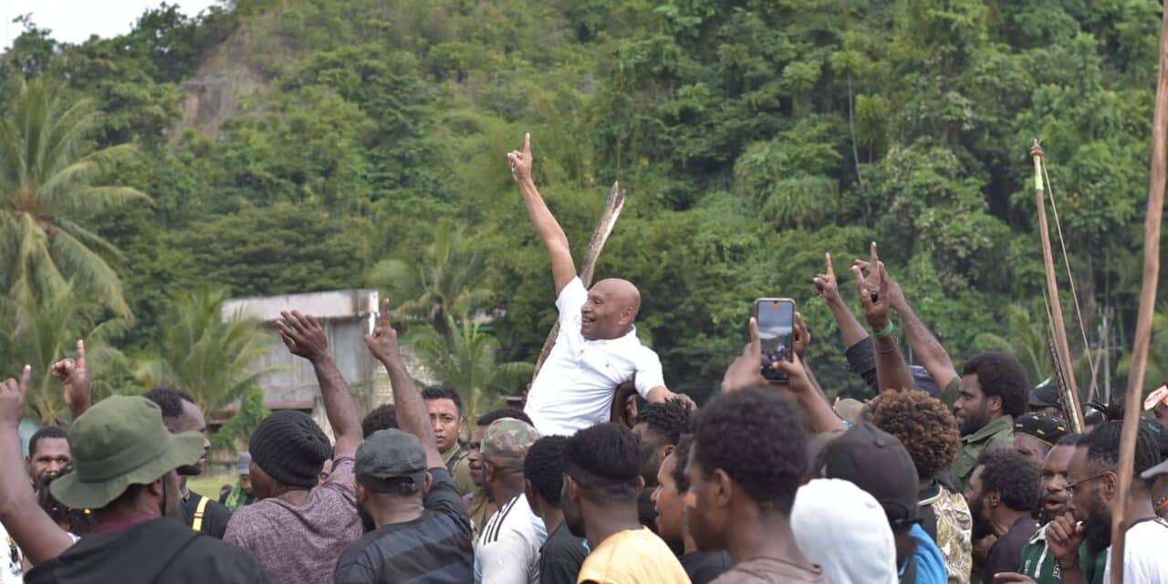 Masyarakat Lapago-Meepago Deklarasi Terbuka Dukung BTM-CK Pimpin Papua