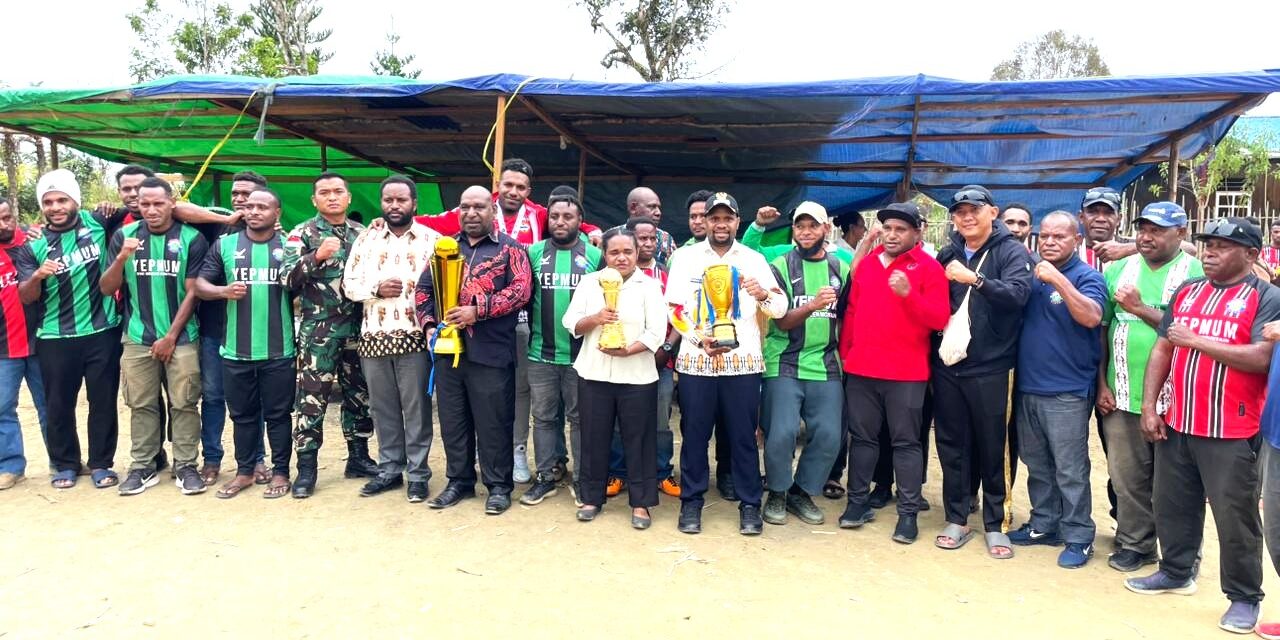 Piala Sang Jawara, Sukacita Warga, dan Asa Sepak Bola Dari Bumi Okmin