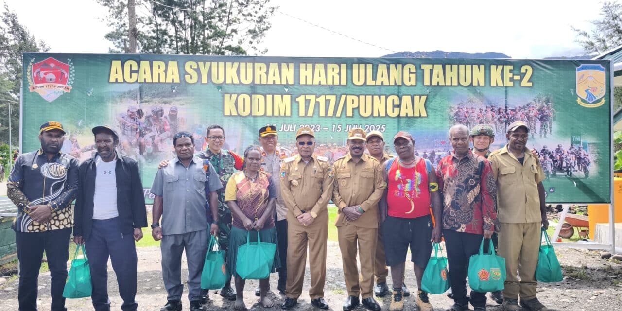 Bupati Elvis Tabuni Hadiri HUT Kodim Puncak dan Resmikan Kantor Koramil Ilaga