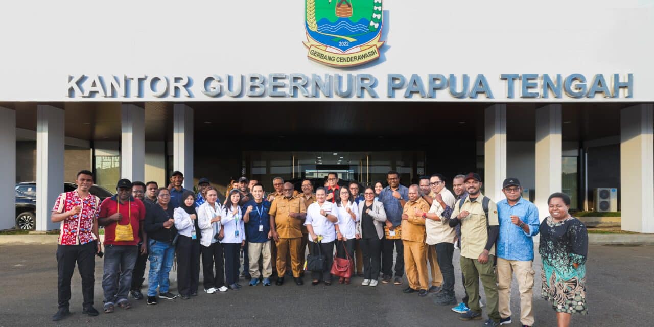 Membaca Dua Pesan Bernas Gubernur Meki Nawipa Untuk Para Kuli Tinta