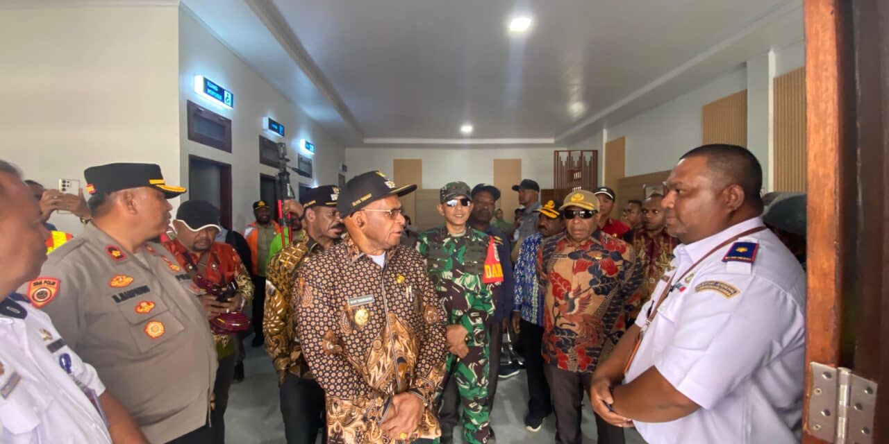 Kenang Jasa Misionaris, Bupati Elvis Tabuni Abadikan Nama Pendeta Gordon Larson Sebagai Nama Bandara Ilaga
