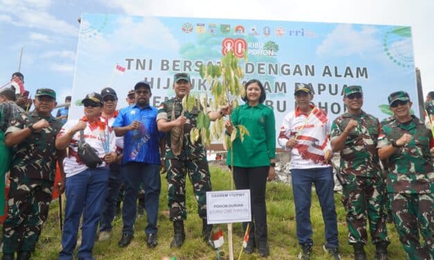 Korem 172/PWY Tanam 80.000 Pohon Hijaukan Alam Papua, Sambut HUT RI ke-80