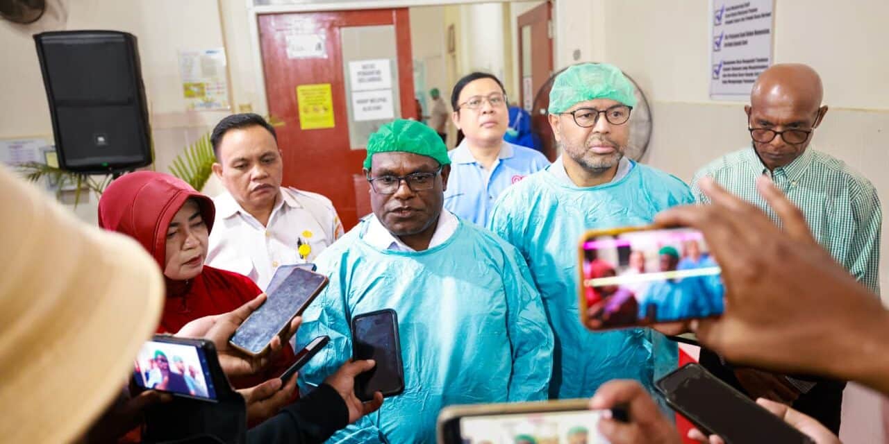 Gubernur Meki Nawipa Apresiasi PT Freeport Indonesia Periksa Mata Gratis 1.084 Pelajar
