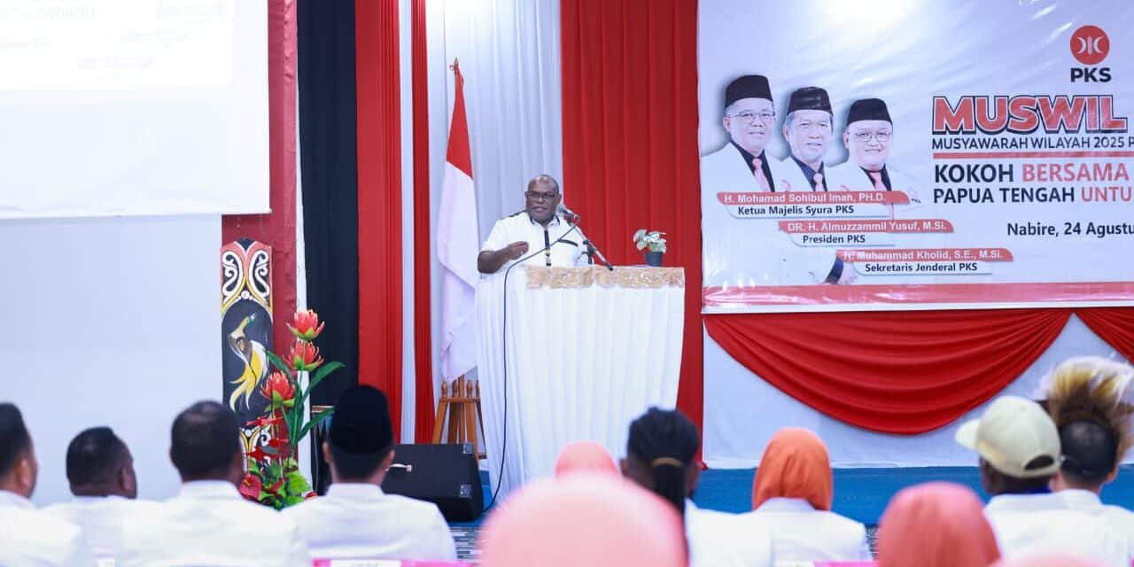 Hadiri Muswil I PKS, Gubernur Meki Nawipa Harap Kader Partai Berpolitik Sehat