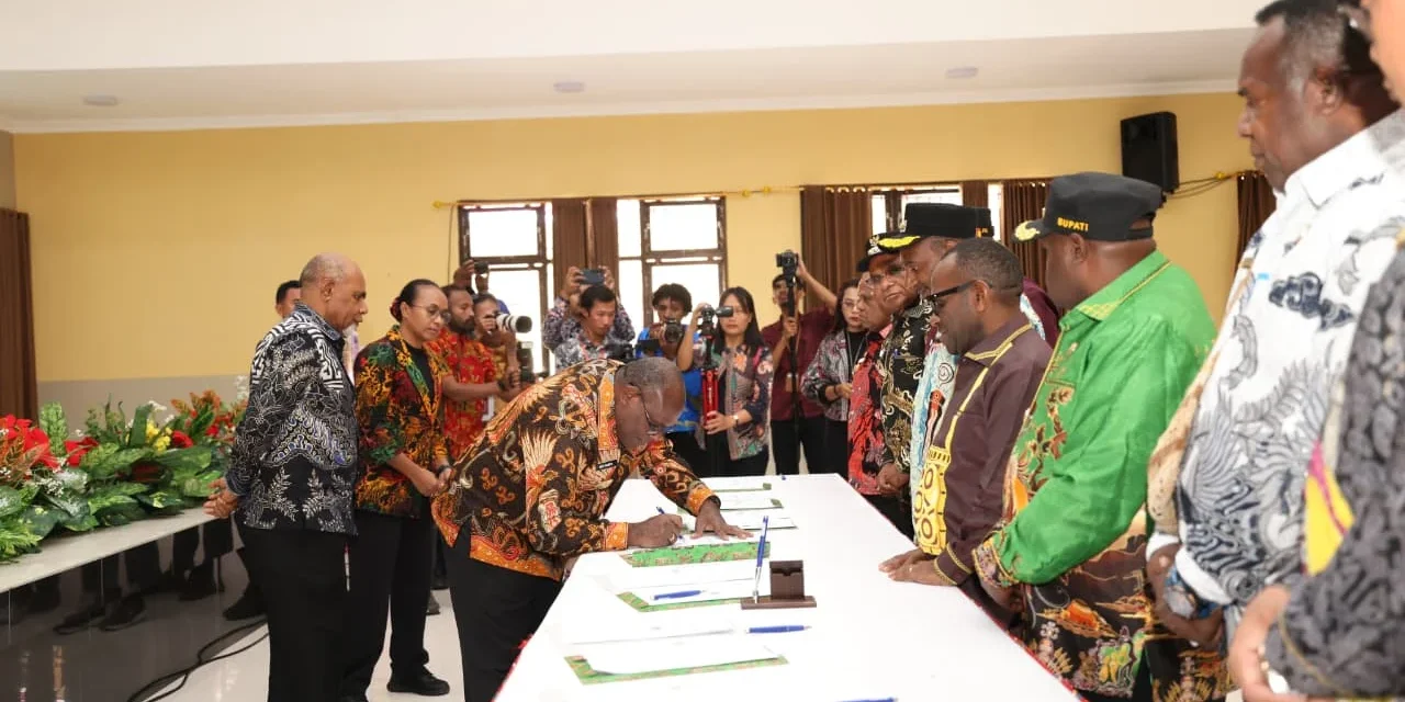Gubernur Meki Nawipa Beberkan Kondisi APBD Papua Tengah 2026 yang Diprediksi Menurun Drastis