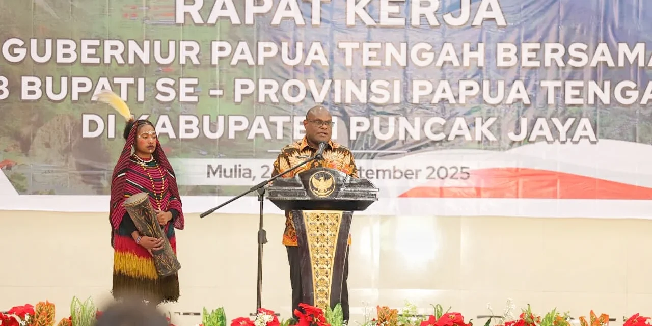 Gubernur Papua Tengah Paparkan 9 Program Prioritas Dalam Raker Bersama 8 Bupati