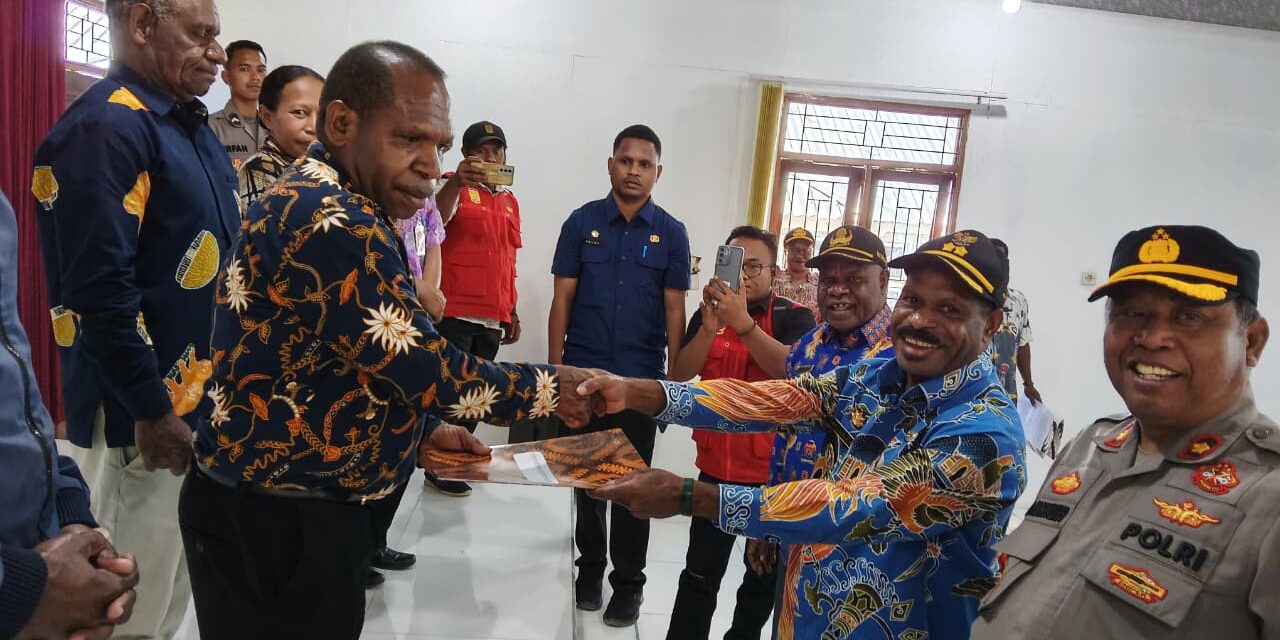 Pemerintah Puncak Alokasikan Bantuan Keagamaan Rp 12 Miliar