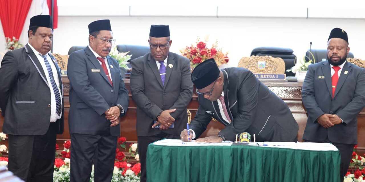 Pemprov dan DPR Papua Tengah Tandatangan Kesepakatan Perubahan KUA dan PPAS Tahun 2025
