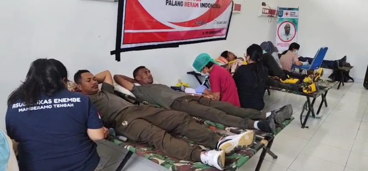 PMI Mamteng Kumpulkan 60 Kantong Darah Dalam Aksi Donor Darah