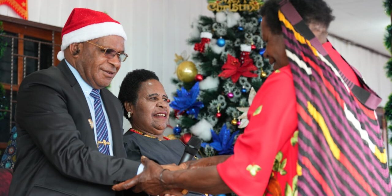 Bupati Elvis Tabuni Rayakan Sukacita Natal Bersama Masyarakat di Gome