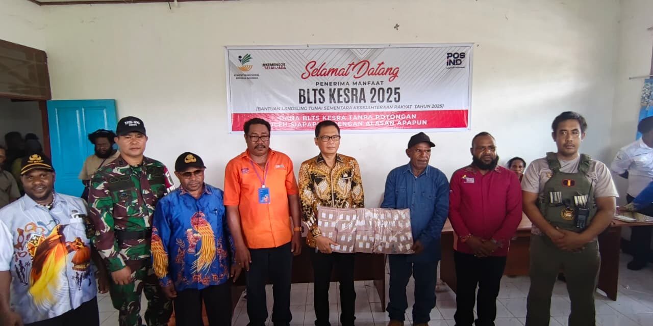 ‎Salurkan BLT–Kesra Tahap II Tahun 2025, Pemkab Yahukimo Komitmen Tingkatkan Kesejahteraan Warga