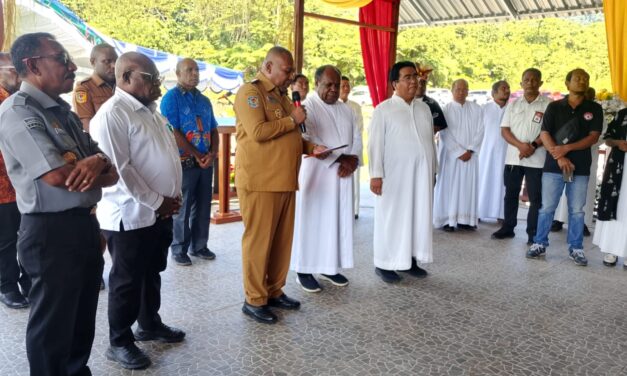 25 Tahun Imamat Pastor John Bunay: Dari Panggilan Kenabian hingga Bahtera Damai untuk Papua