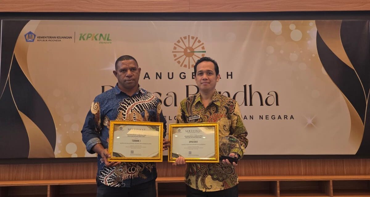 Sukses Lelang Barang Milik Daerah Secara Elektronik, Pegubin Raih Dua Penghargaan Dari Kanwil DKJN Papua