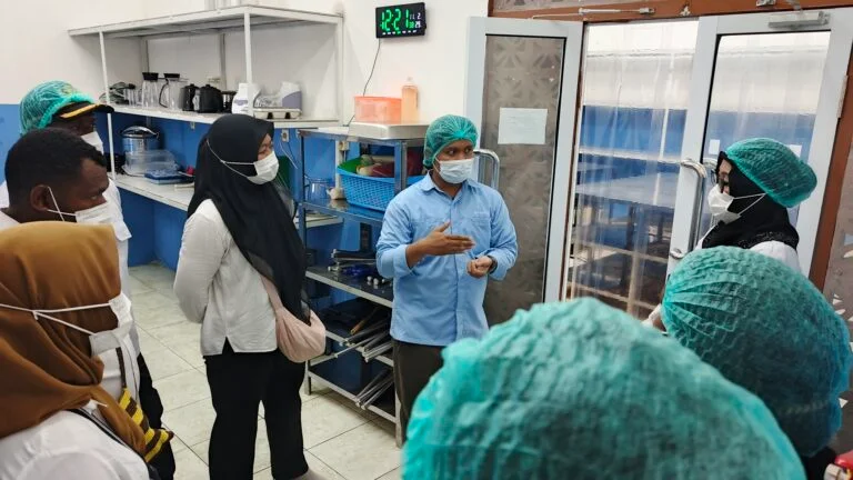 Dinkes Papua Tengah Dorong SPPG Segera Miliki Sertifikat Laik Higiene Sanitasi